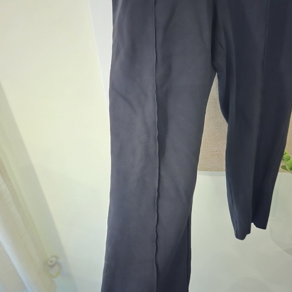 Philosophy black cropped work pant with Ponte stitch down front of pant. Size Xl - Picture 3 of 6